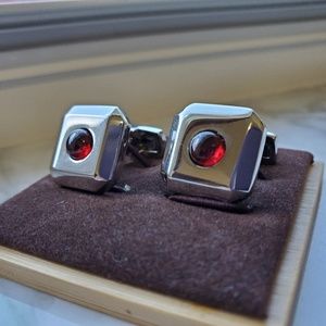 Cuff links